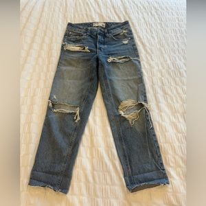 Garage 00 ripped straight jeans